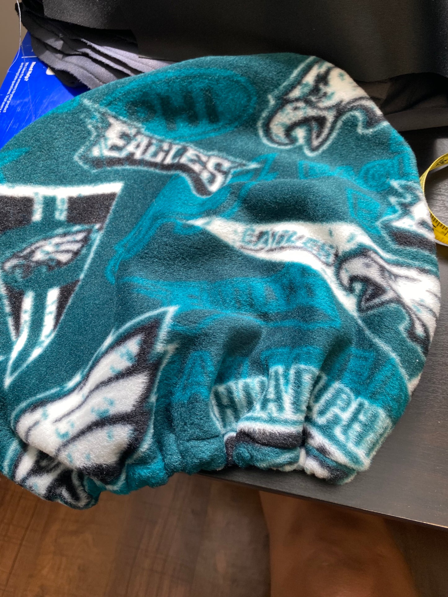 Sport team headrest covers for cars
